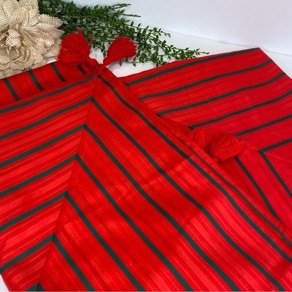 Vintage Red With Green Stripe Square Table Scarf Tablecloth Corner Tassels - Picture 5 of 6